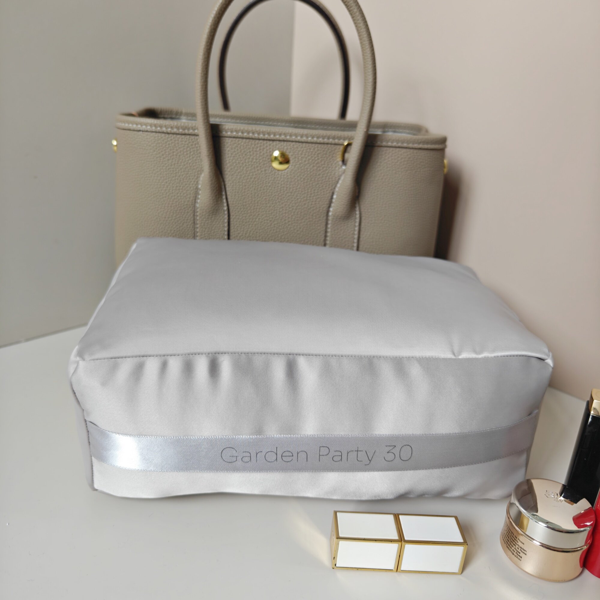Adequado para H Garden Party 3 - Handbags avaliação e preço